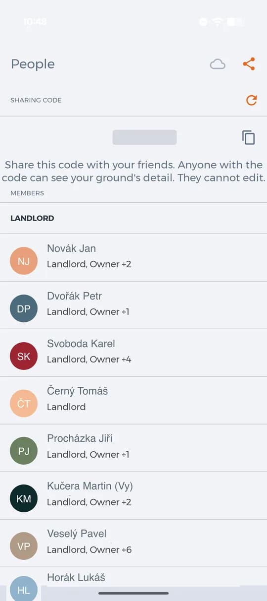 The sharing code and the list of members with their roles.