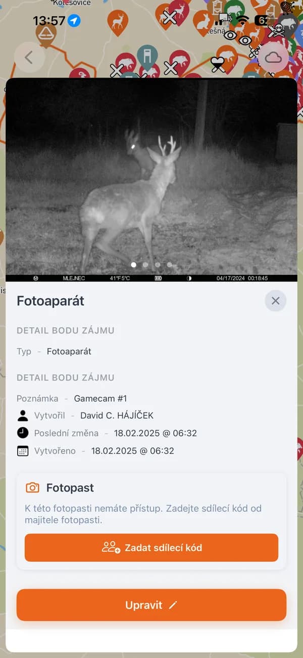 HUNTERRA app: camera trap detail with a photo of a roe buck