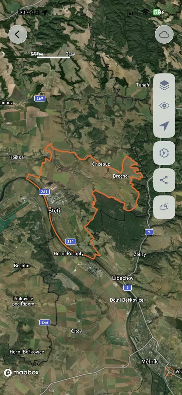 HUNTERRA app: satellite map with the hunting ground border