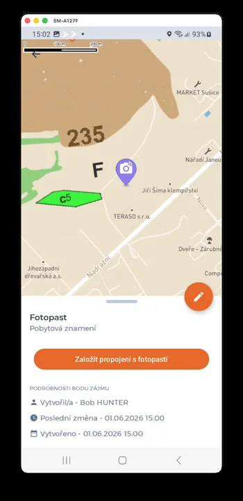 Screenshot of the HUNTERRA app Screenshot of the HUNTERRA app